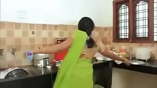 DEVER AND BHABHI HOT SAREE Umbilicus ROMANCE In the air Meeting-hall